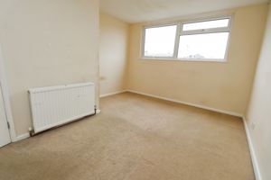 PYEFLEET CLOSE- click for photo gallery